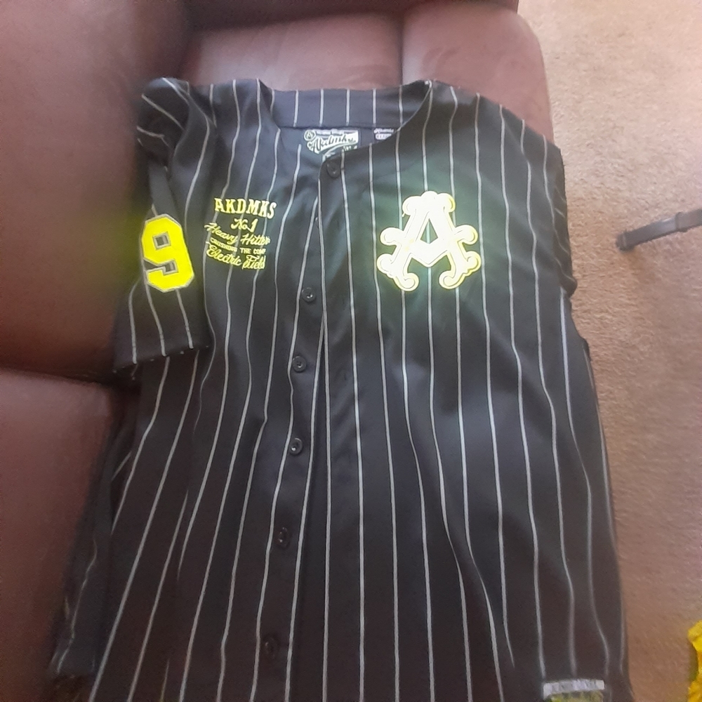 Akdmks jersey